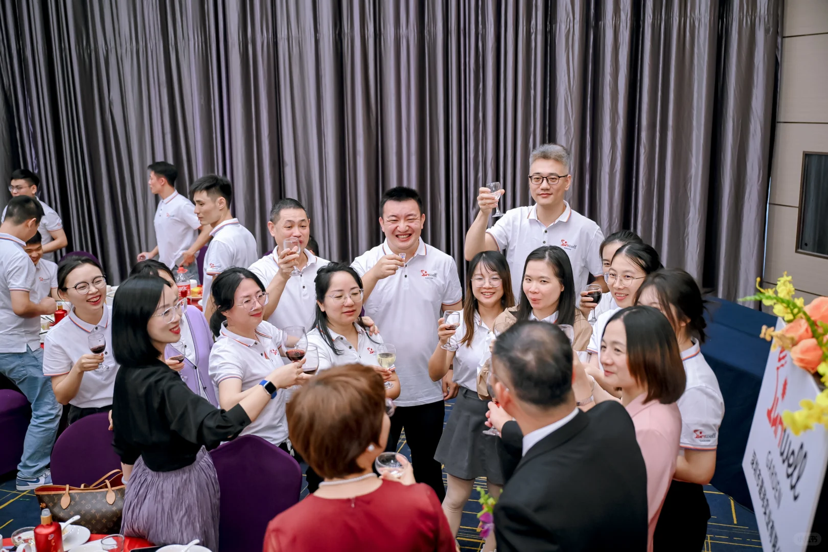 招聘跨境电商运营