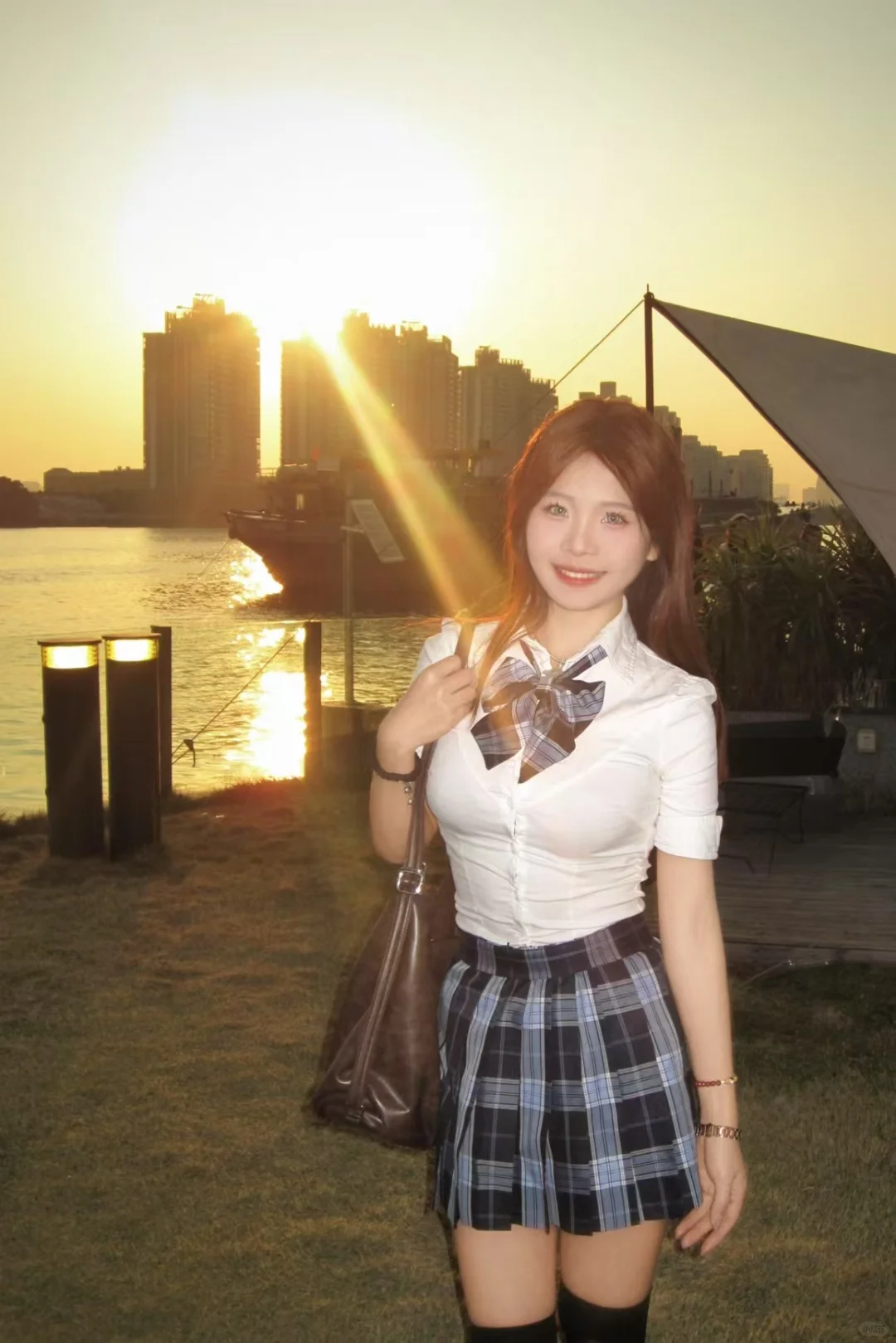 于是我驻足 要永远自由 永远与众不同