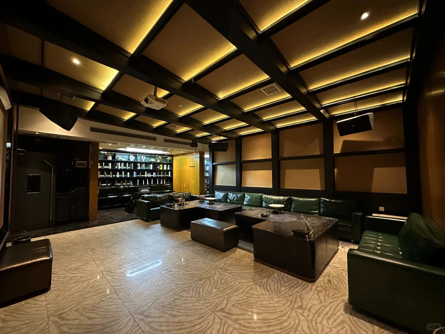 非资源公司 公司旗下娱乐会所安排岗位