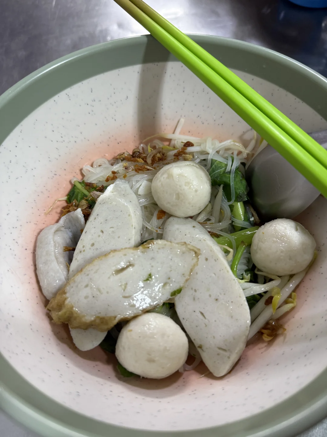 夜晚街头美食之旅——三聘佛寺对面