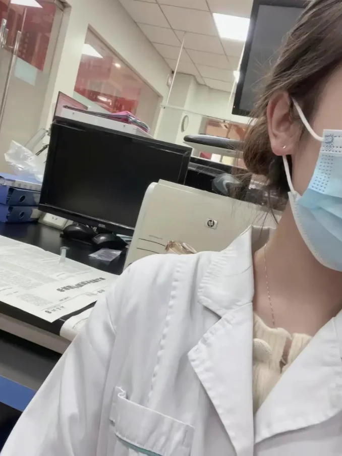 一毕业就考上了家乡县医院，真的太爽了！