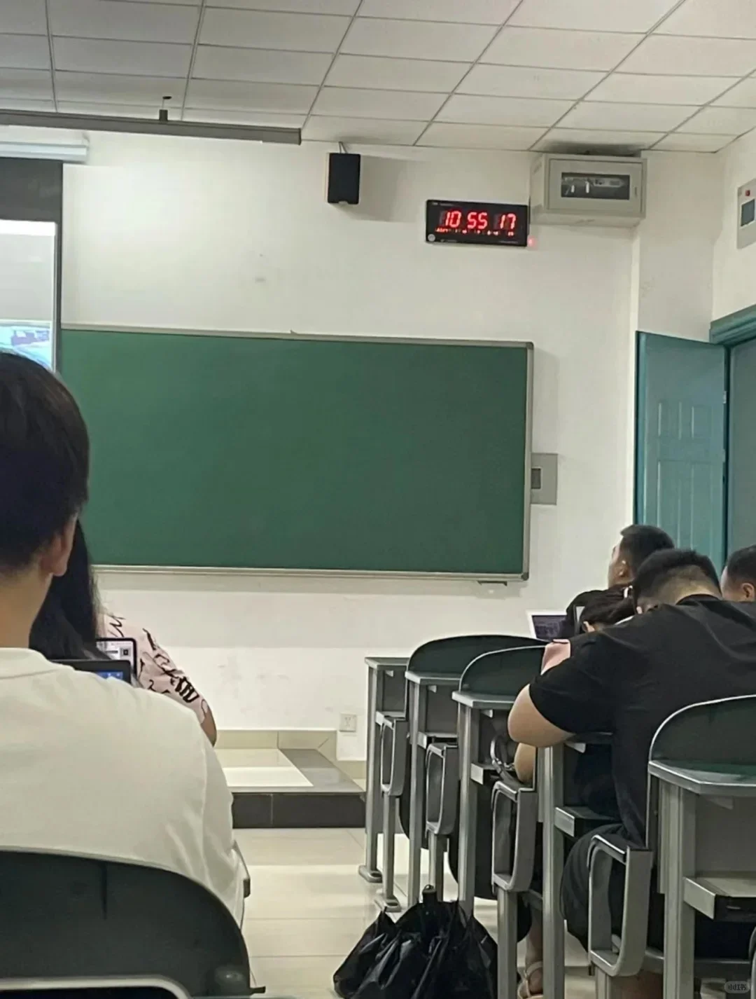 原来进大专当老师看的不是学历，而是..