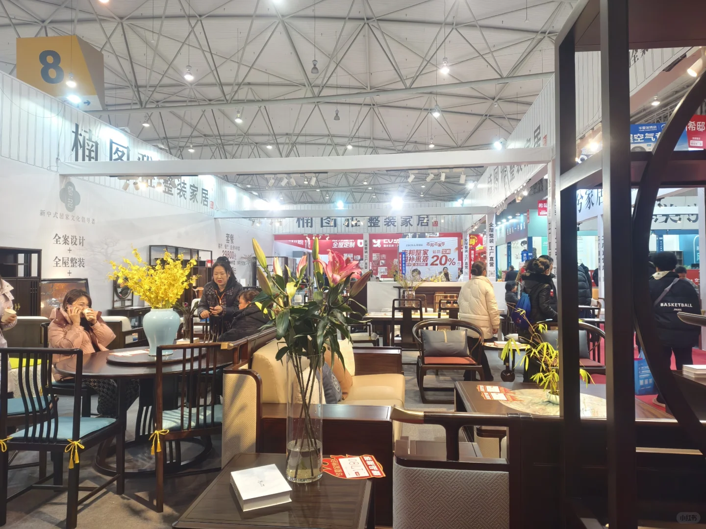 大学生兼职的一天｜勇闯展博会！！！