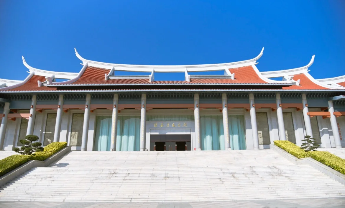 省、市、县级博物馆如何选择，工资如何。