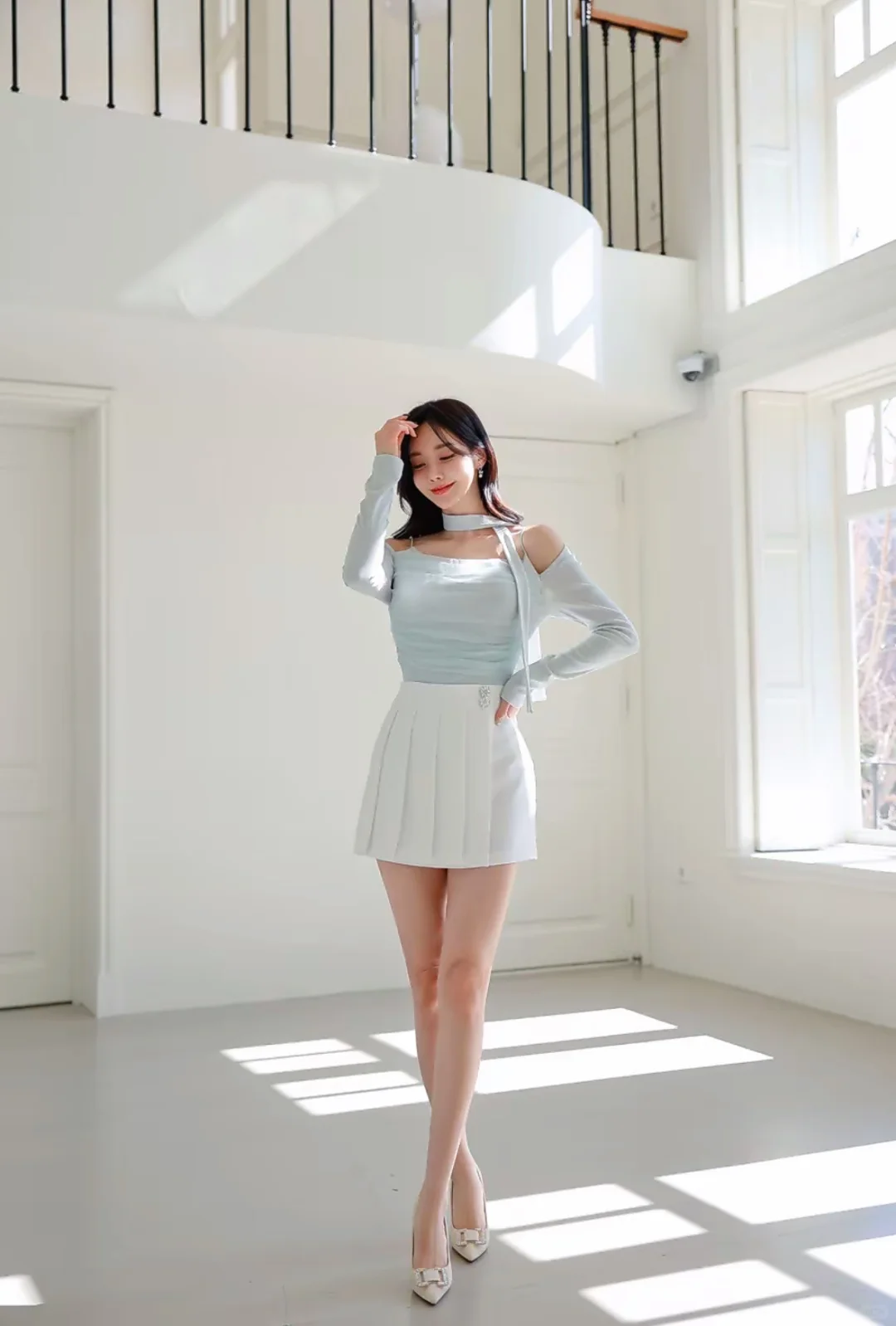 冷白色真的超有氛围感～美女📷