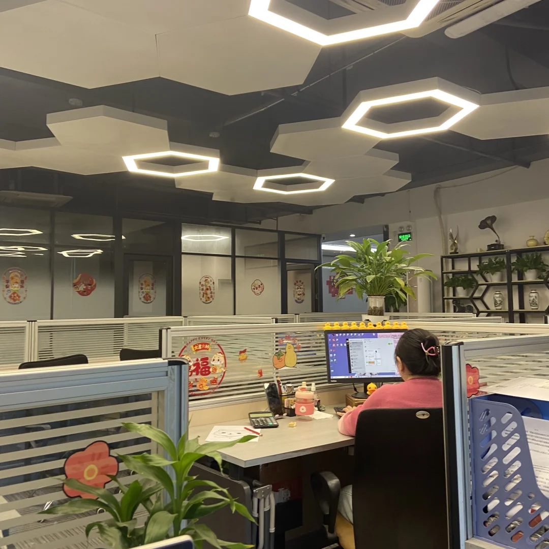 近岗头地铁站，招招聘专员，欢迎投简历