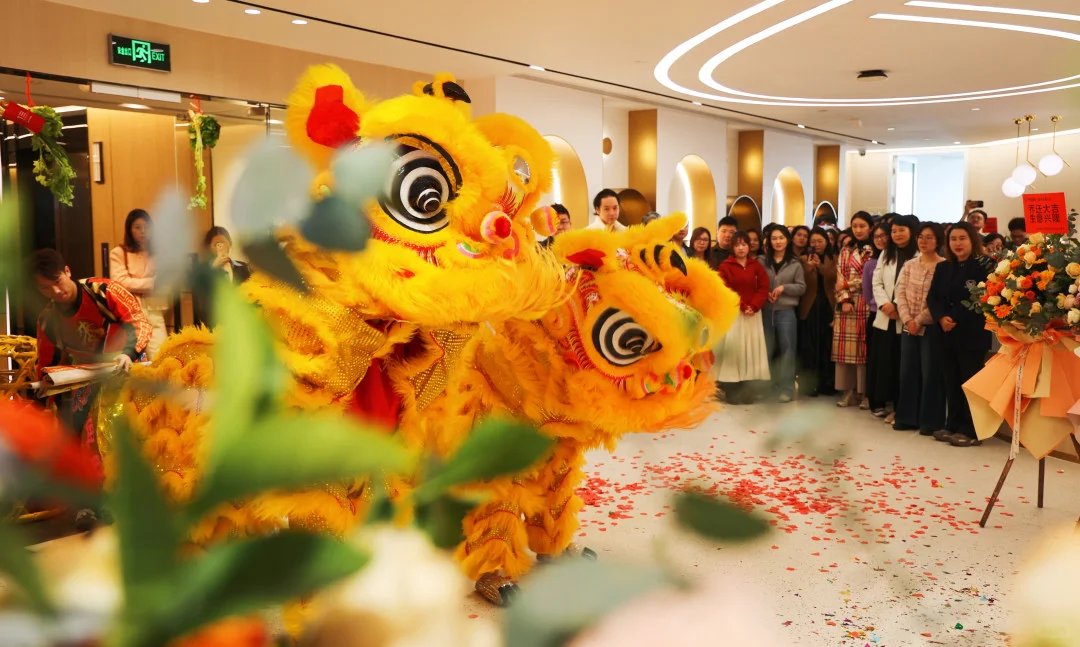 双休美妆公司上班尊嘟很爽！150+岗位内推