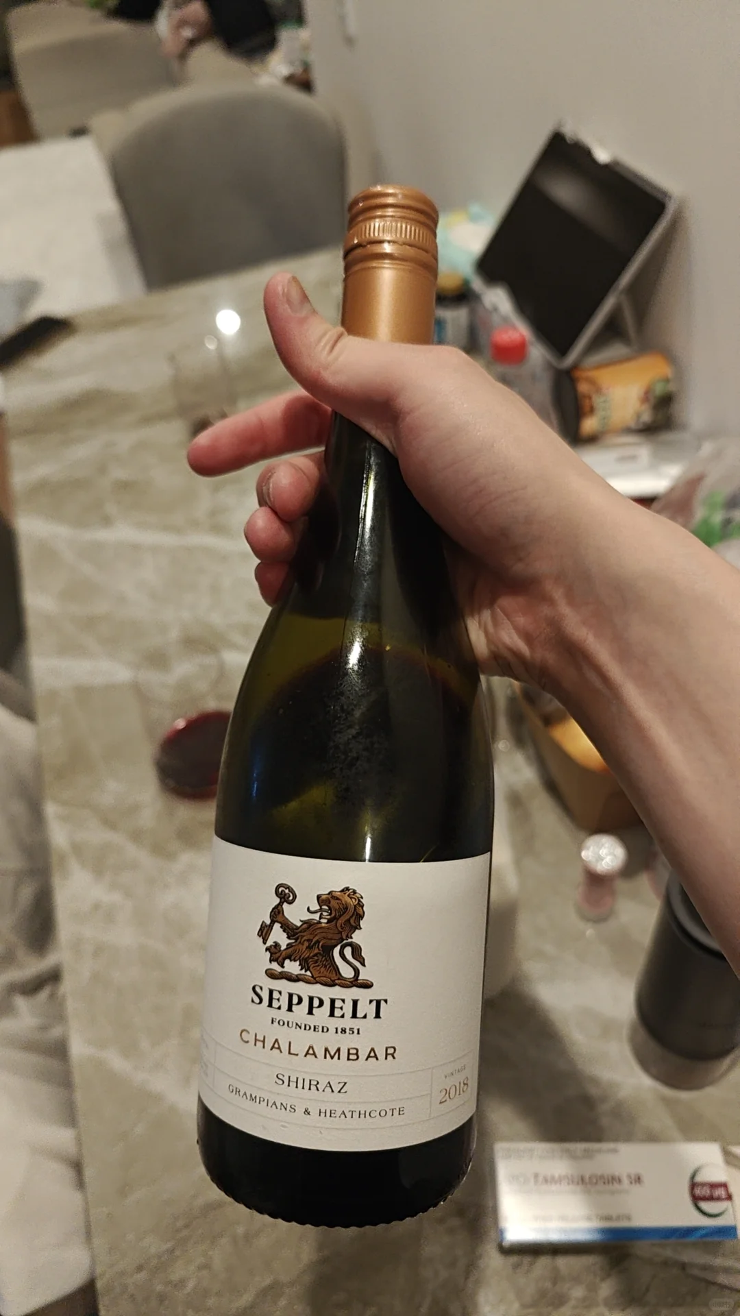 这红酒好喝死我了