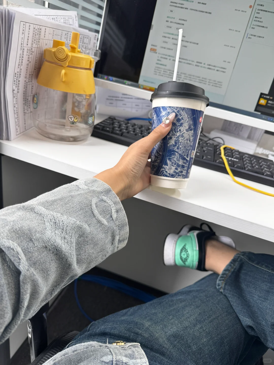 招人 底薪7500（CBD国贸附近）