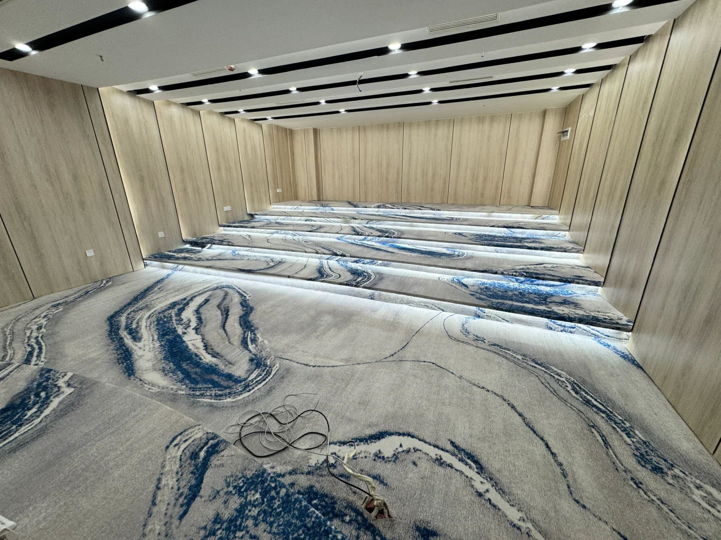 BOSS直聘 周末双休 五块石