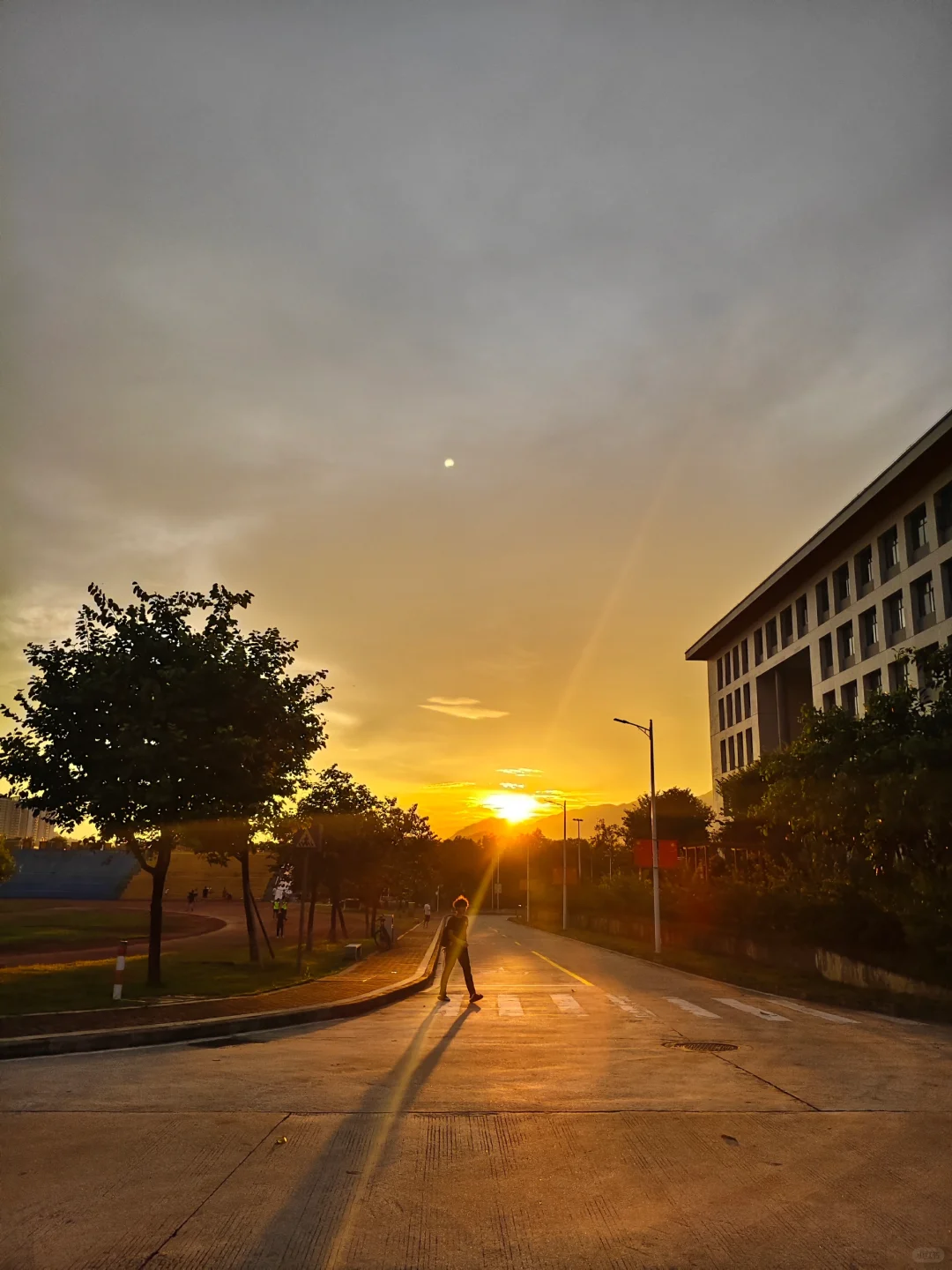 欢迎大家报考广东科贸职业学院