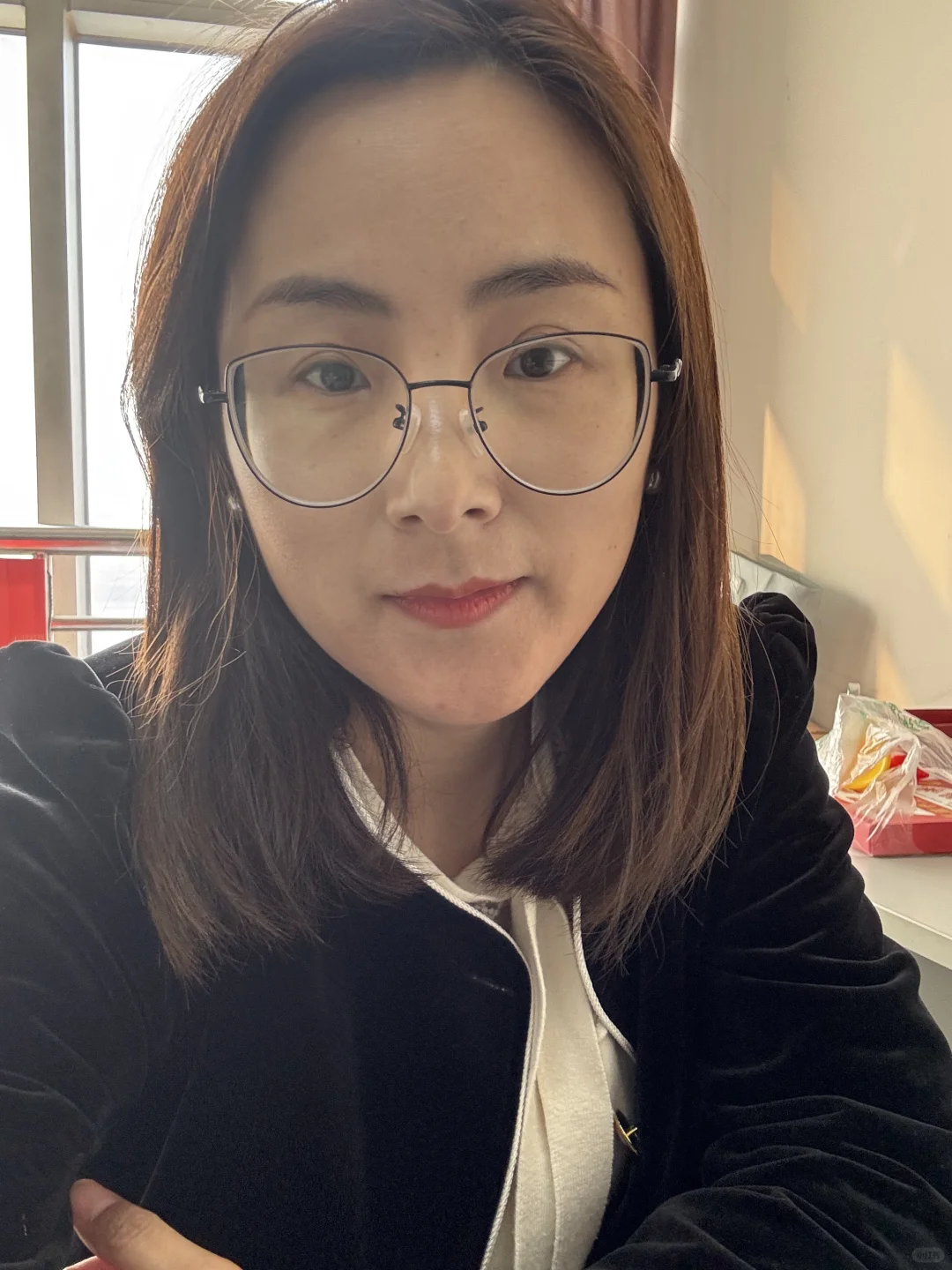 辞掉区级事业编去省会的军队文职，值得么