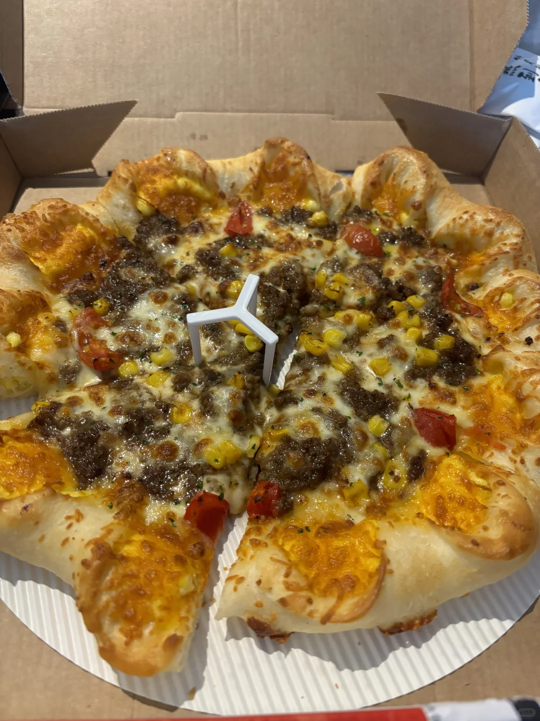 美术老师的终点是学校内💙