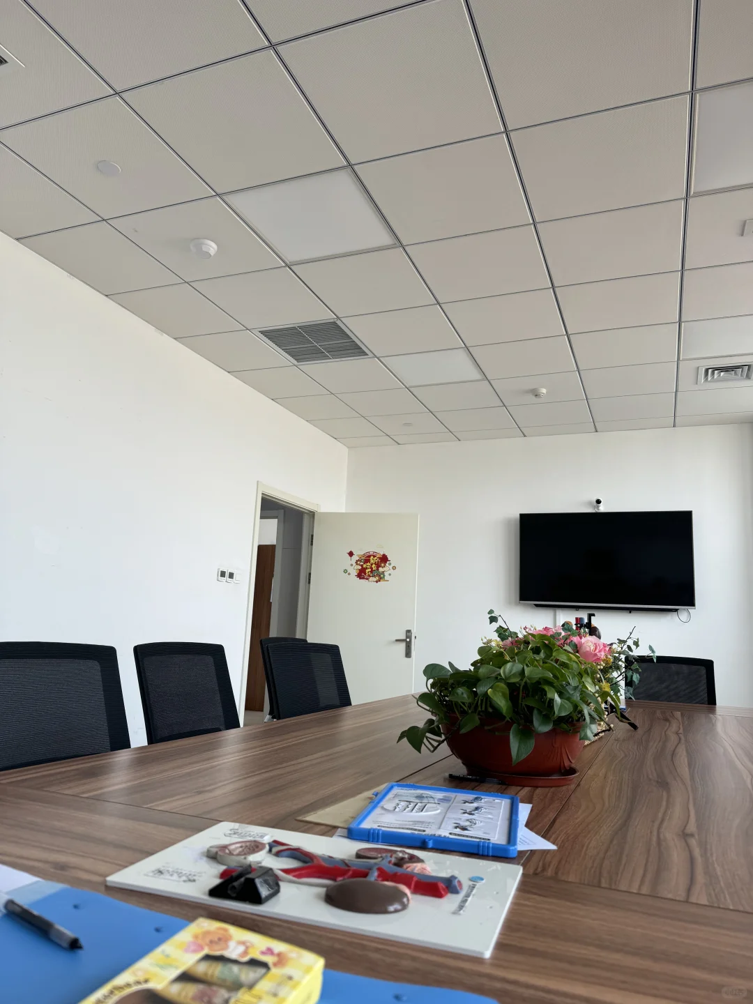 周末双休，三级医院工作，综合薪资6000+，