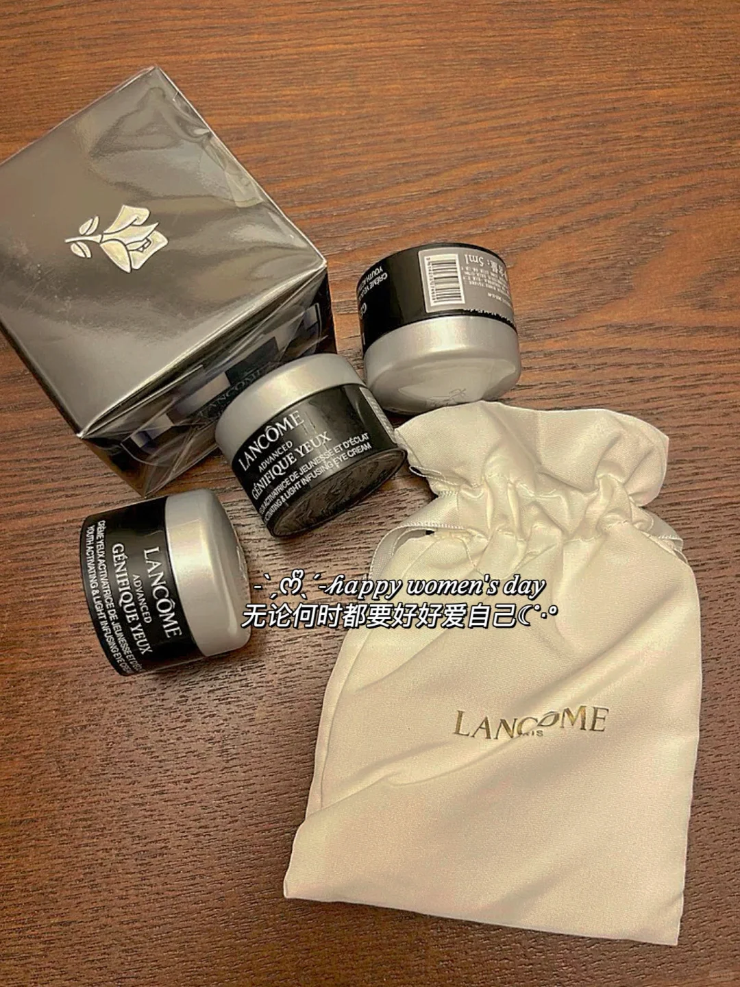 “无论何时都要好好爱自己” | 女神节文案🌷