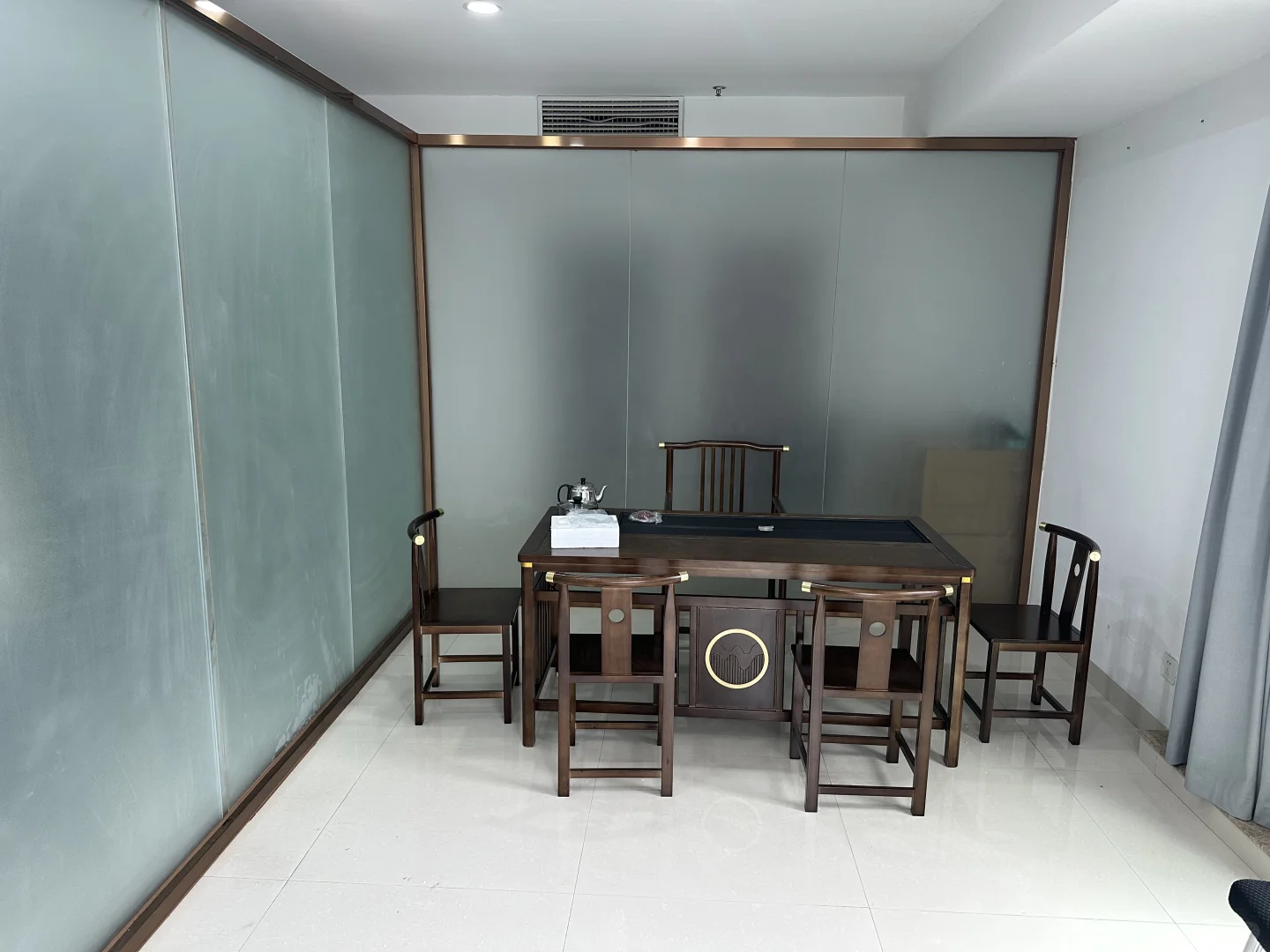 三明招人！ 茶桌到啦 办公桌电脑都到啦