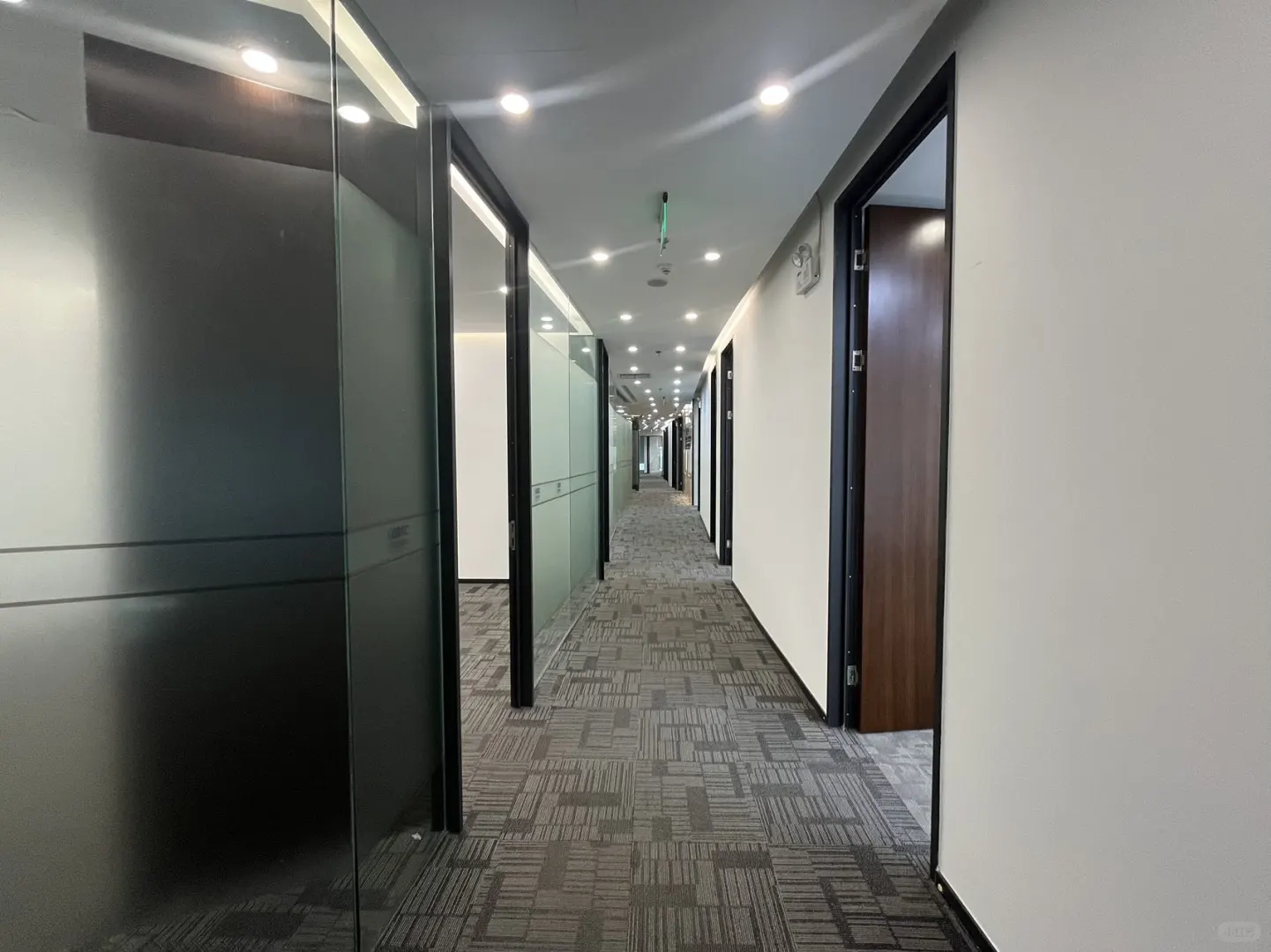 慈云寺-远洋国际中心二期1353.15m²整层