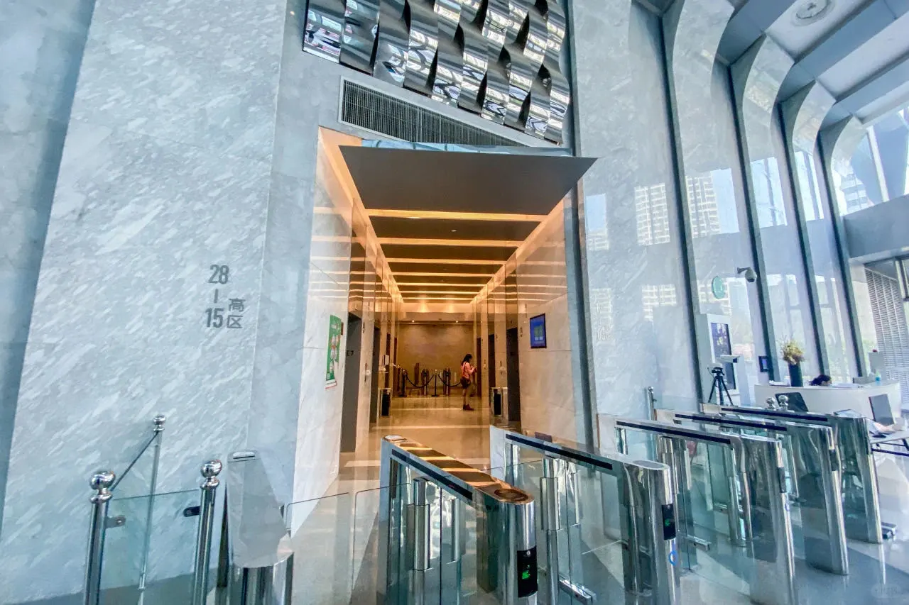 慈云寺-远洋国际中心二期1353.15m²整层