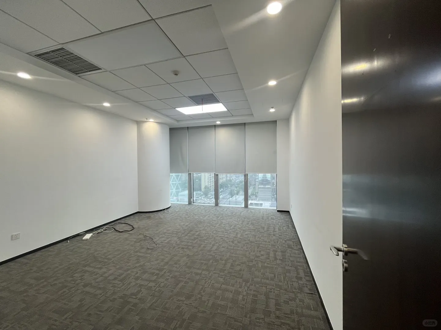 慈云寺-远洋国际中心二期1353.15m²整层