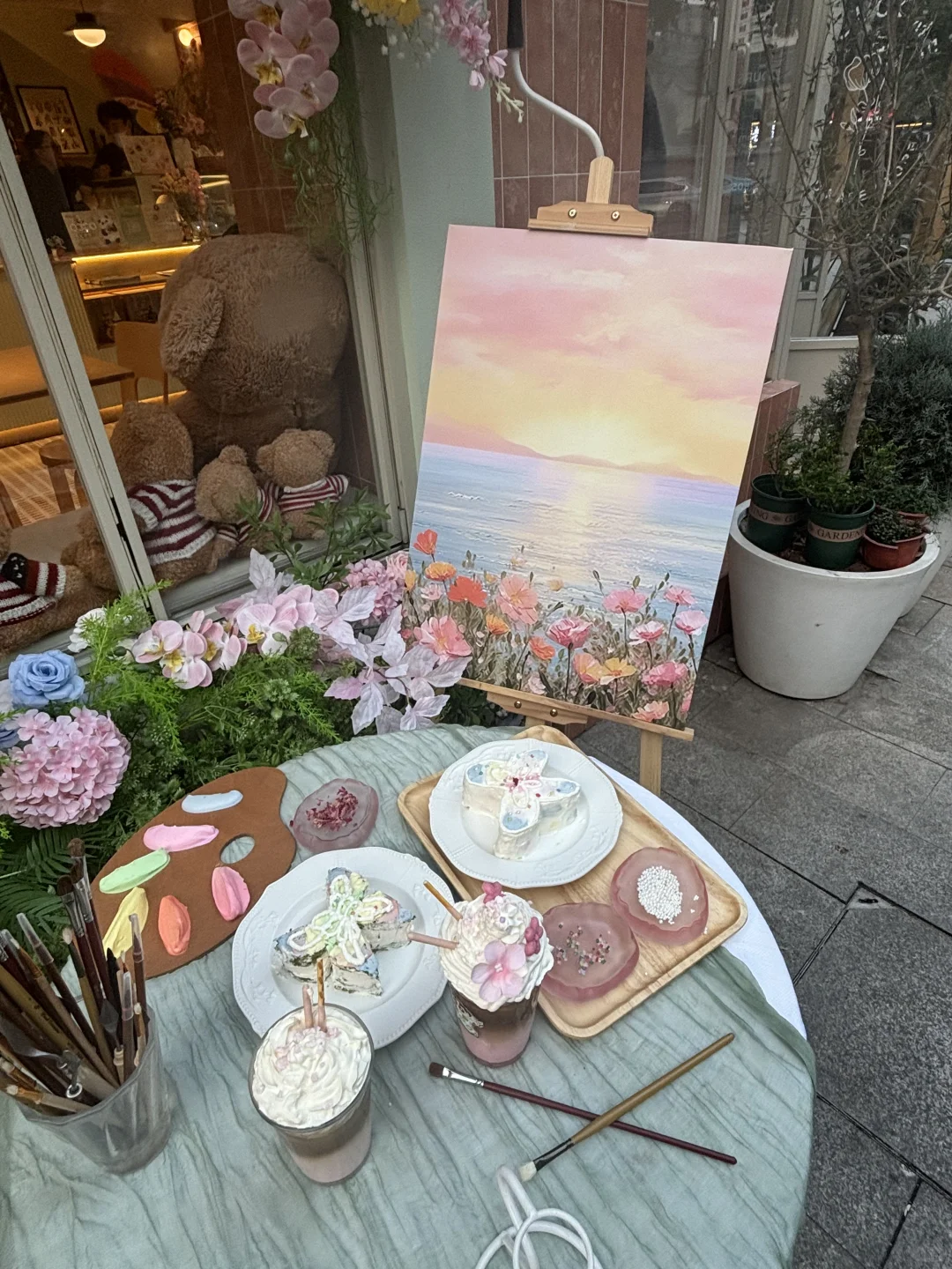 #今天的招聘话题是你愿意来中国公司工作嘛？