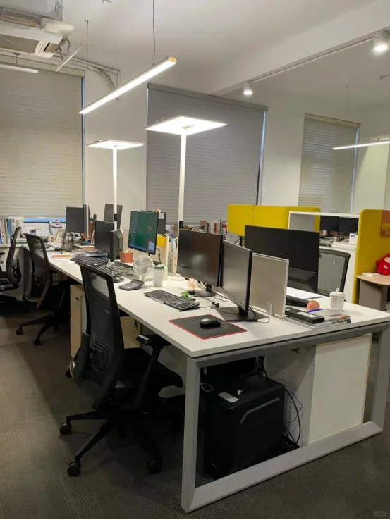 不是，你应届生进国企有啥焦虑的啊？