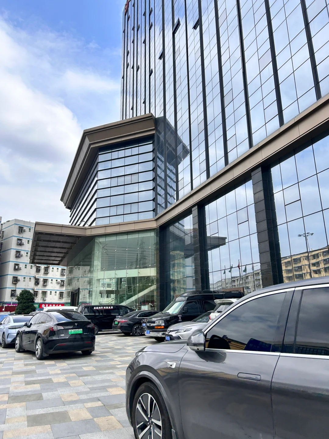 招人啦，底薪7k