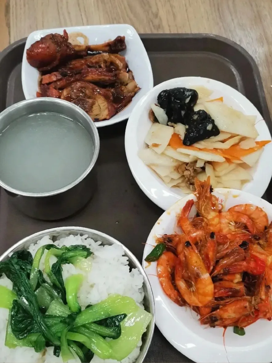 华为工厂竟然是这样子