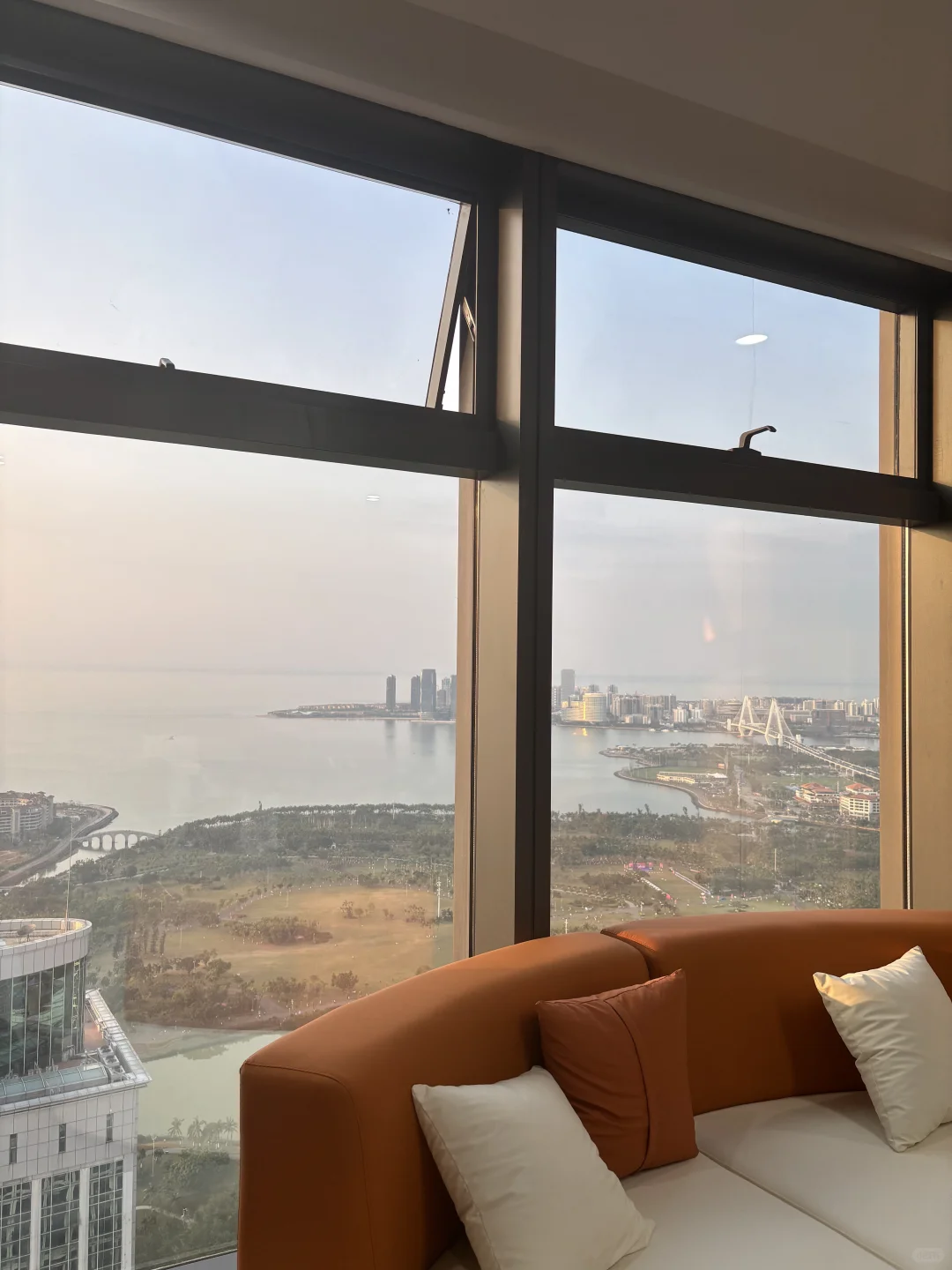 招人！招人！找工作的看过来啦～