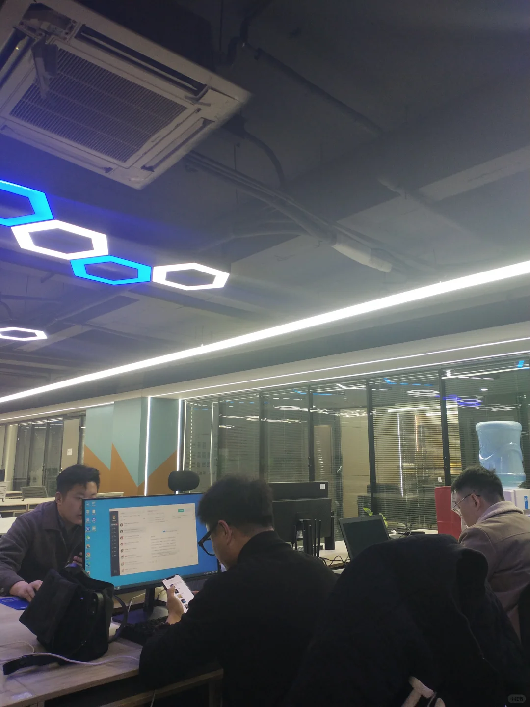 00后初创公司，缺人缺人！