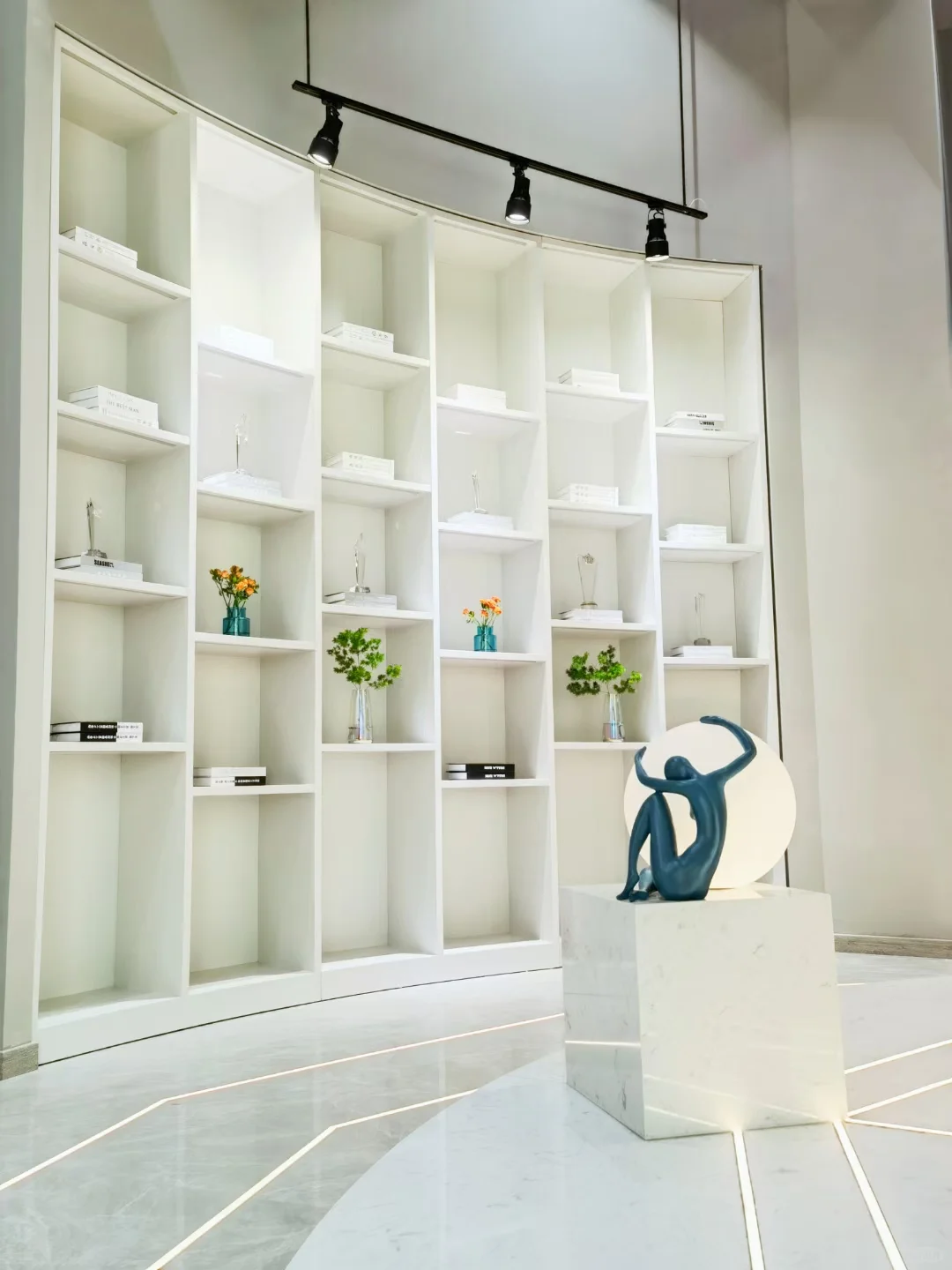 职等你来：有格调的公司，有故事的团队