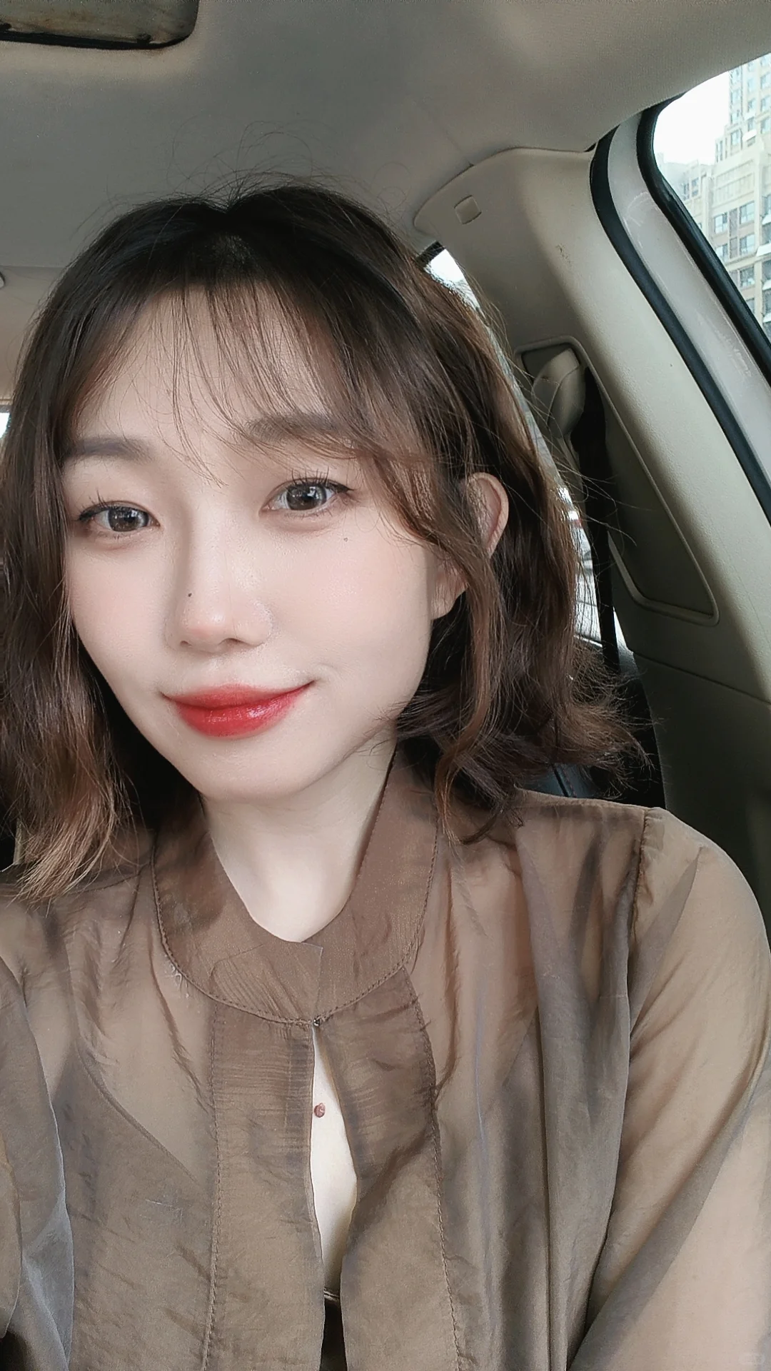 招聘 五险一金底薪4300双休不加班