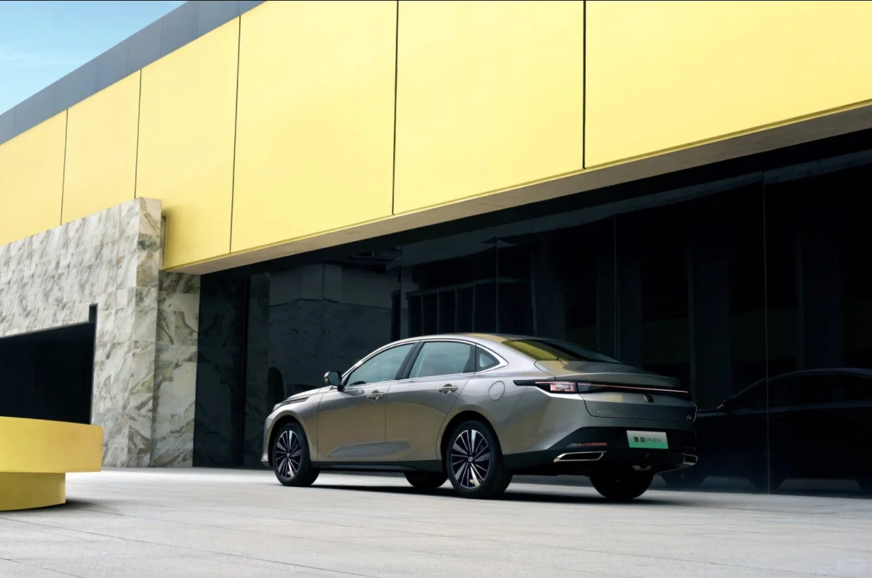 #第三代逸动PHEV