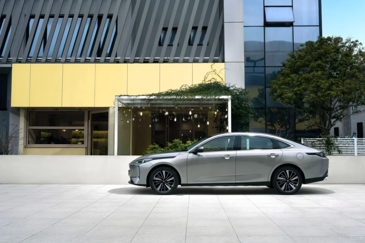 #第三代逸动PHEV