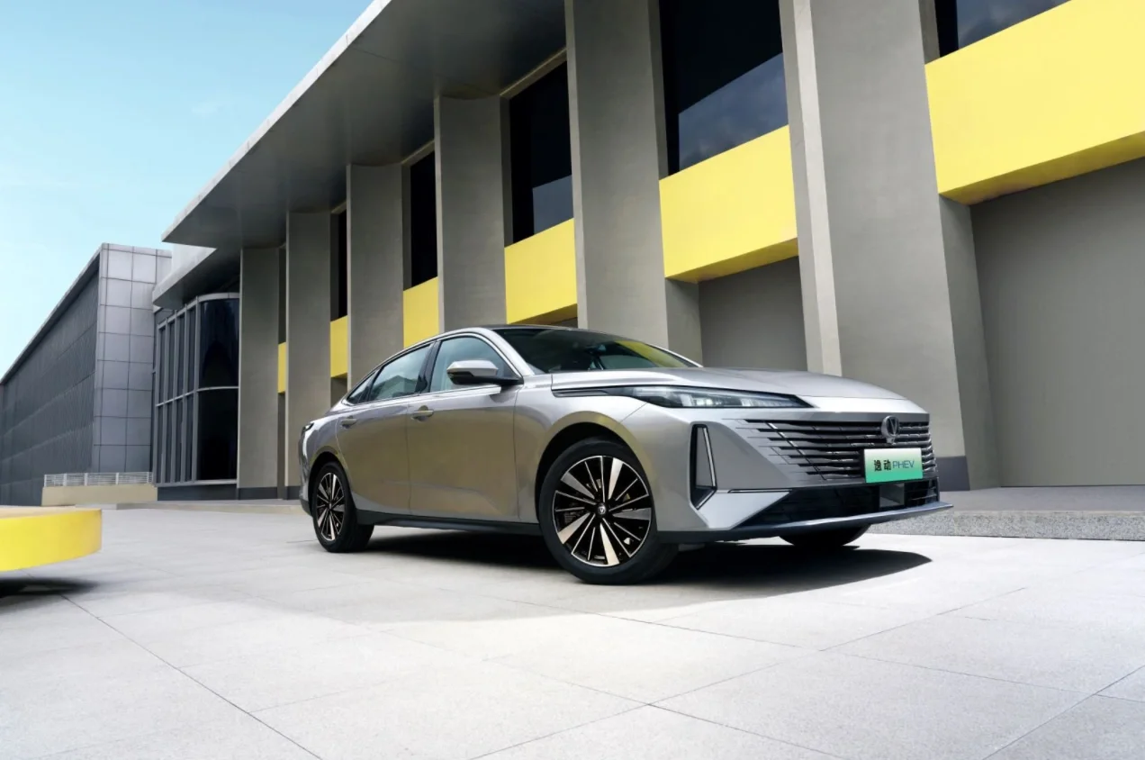 #第三代逸动PHEV