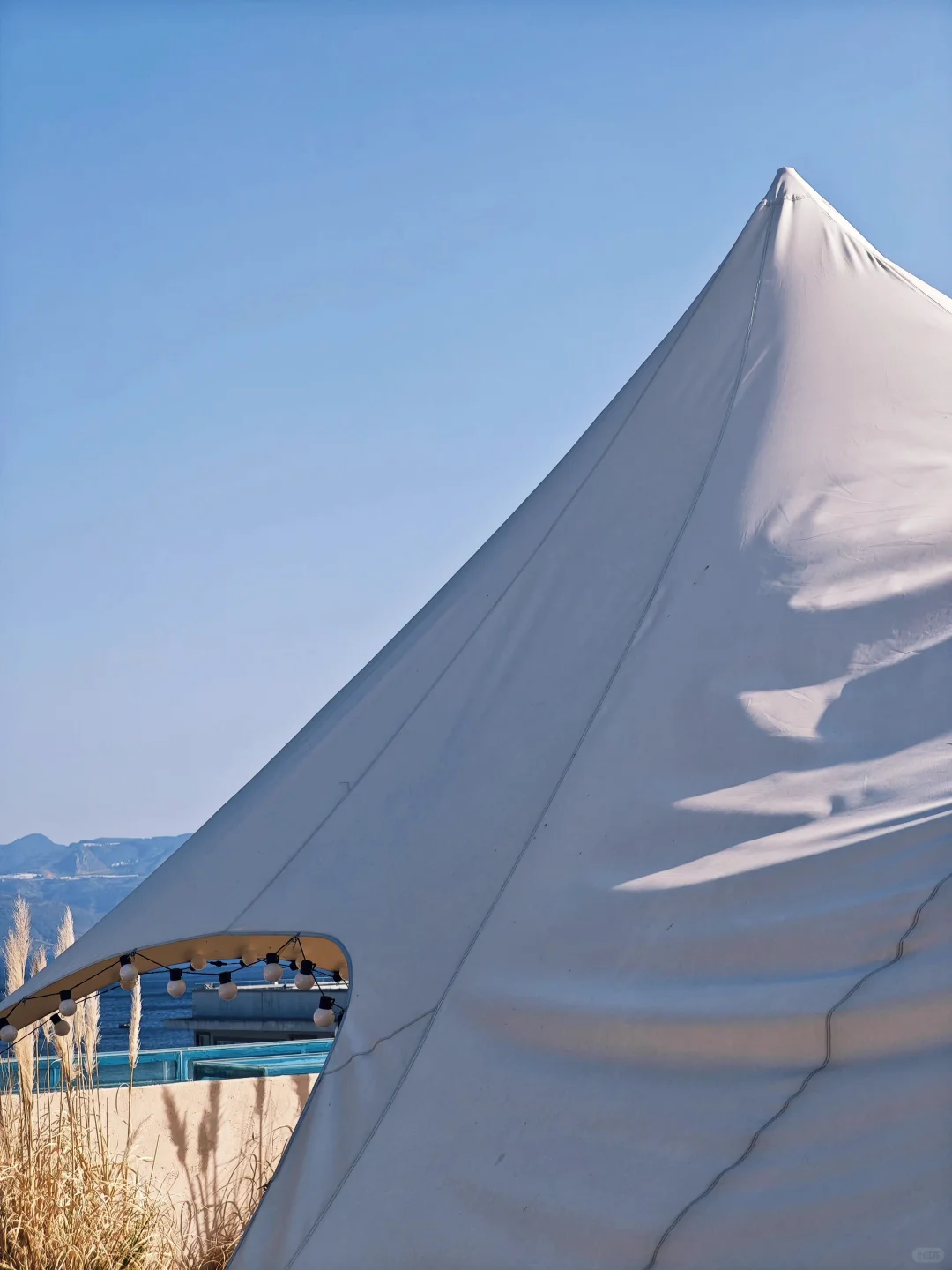 诚信招聘血气方刚的精神小伙儿来抚仙湖