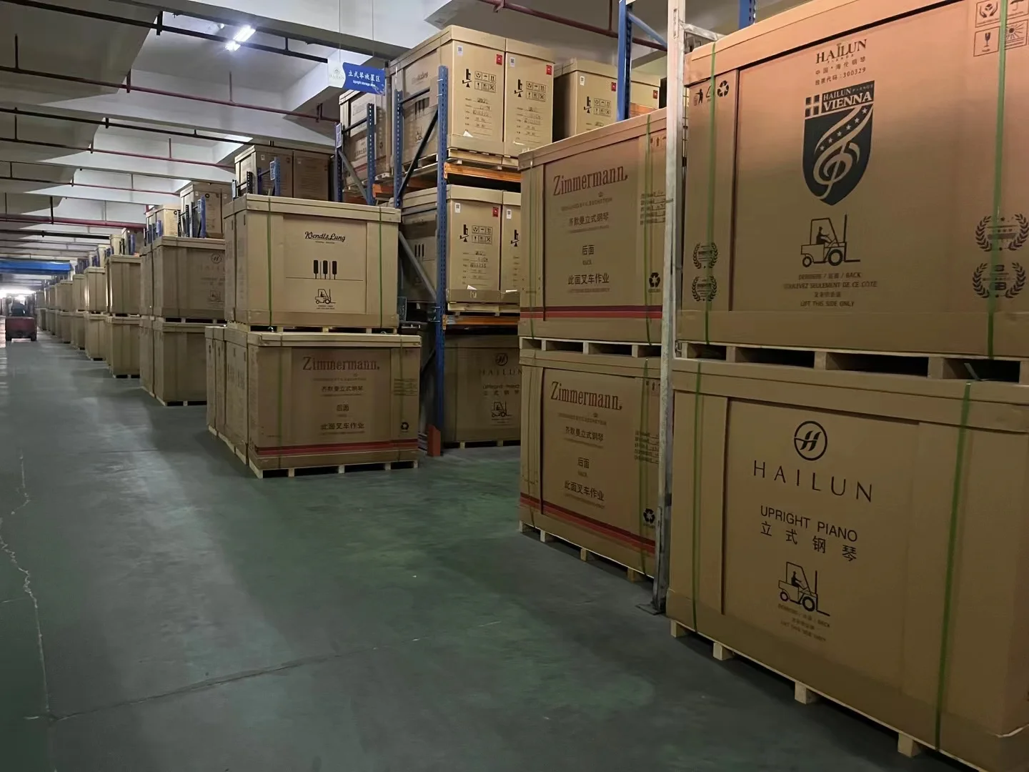 首德钢琴卡瓦依钢琴厂涨价郑州买钢琴去哪里