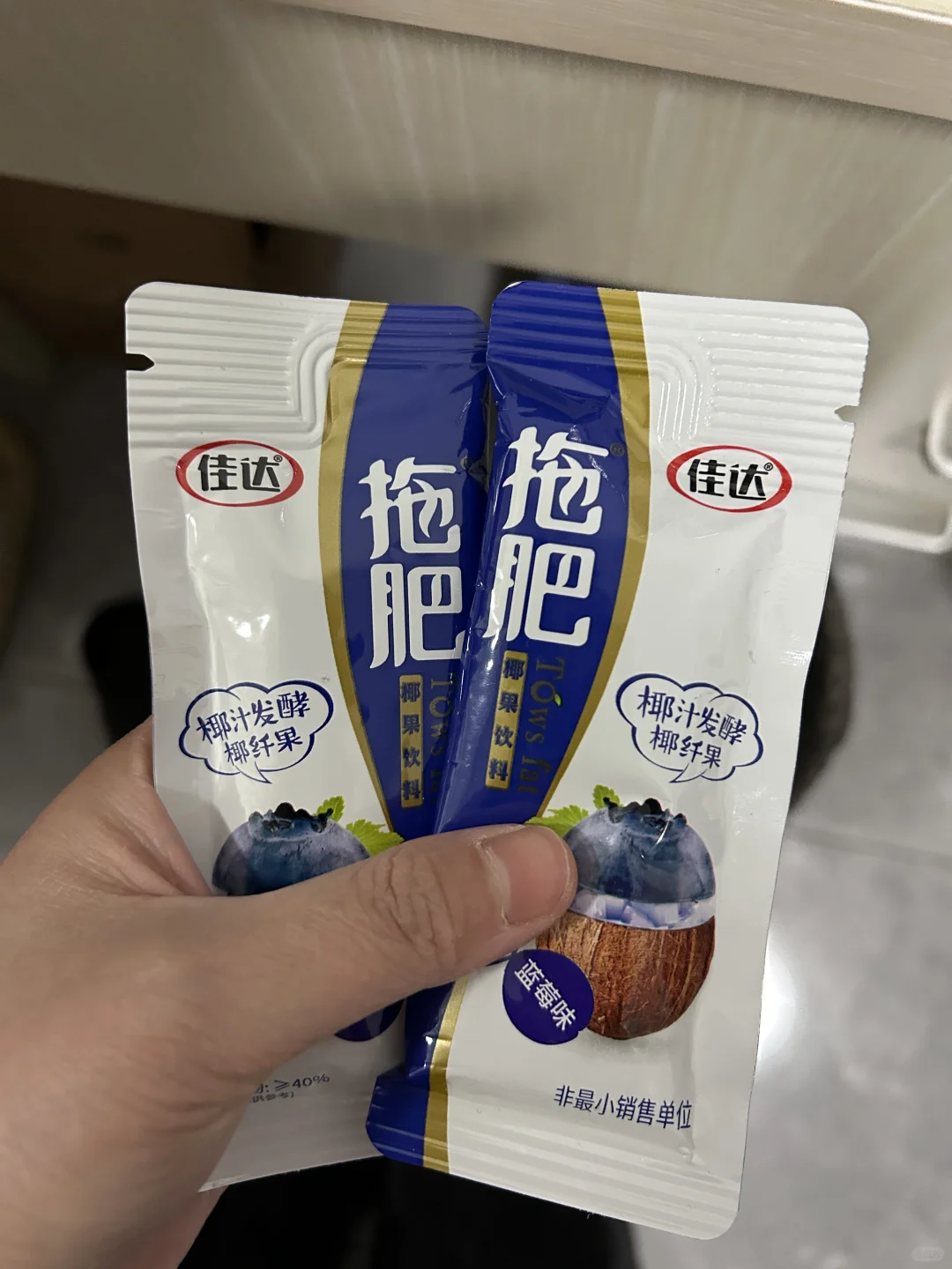 襄阳有月薪五千、双休、交五险一金的工作吗