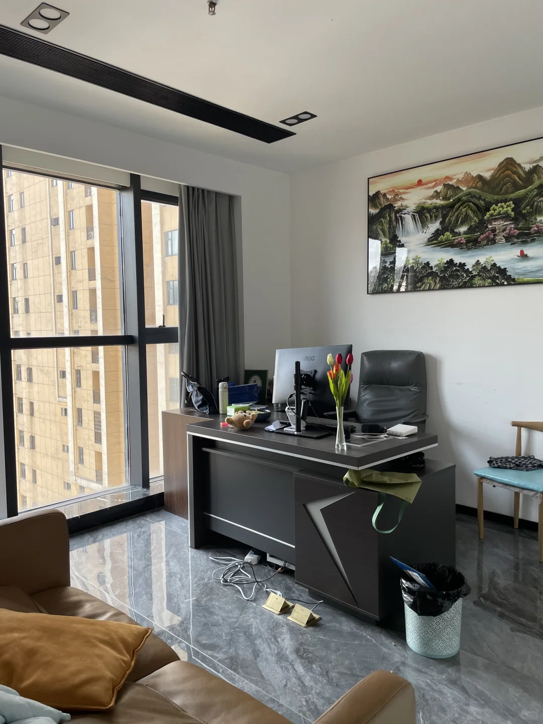 公司只有我和老板是一种什么养的体验？？