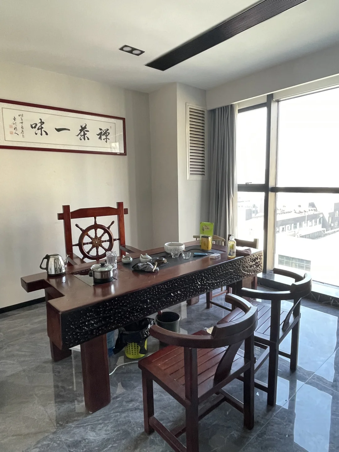 公司只有我和老板是一种什么养的体验？？