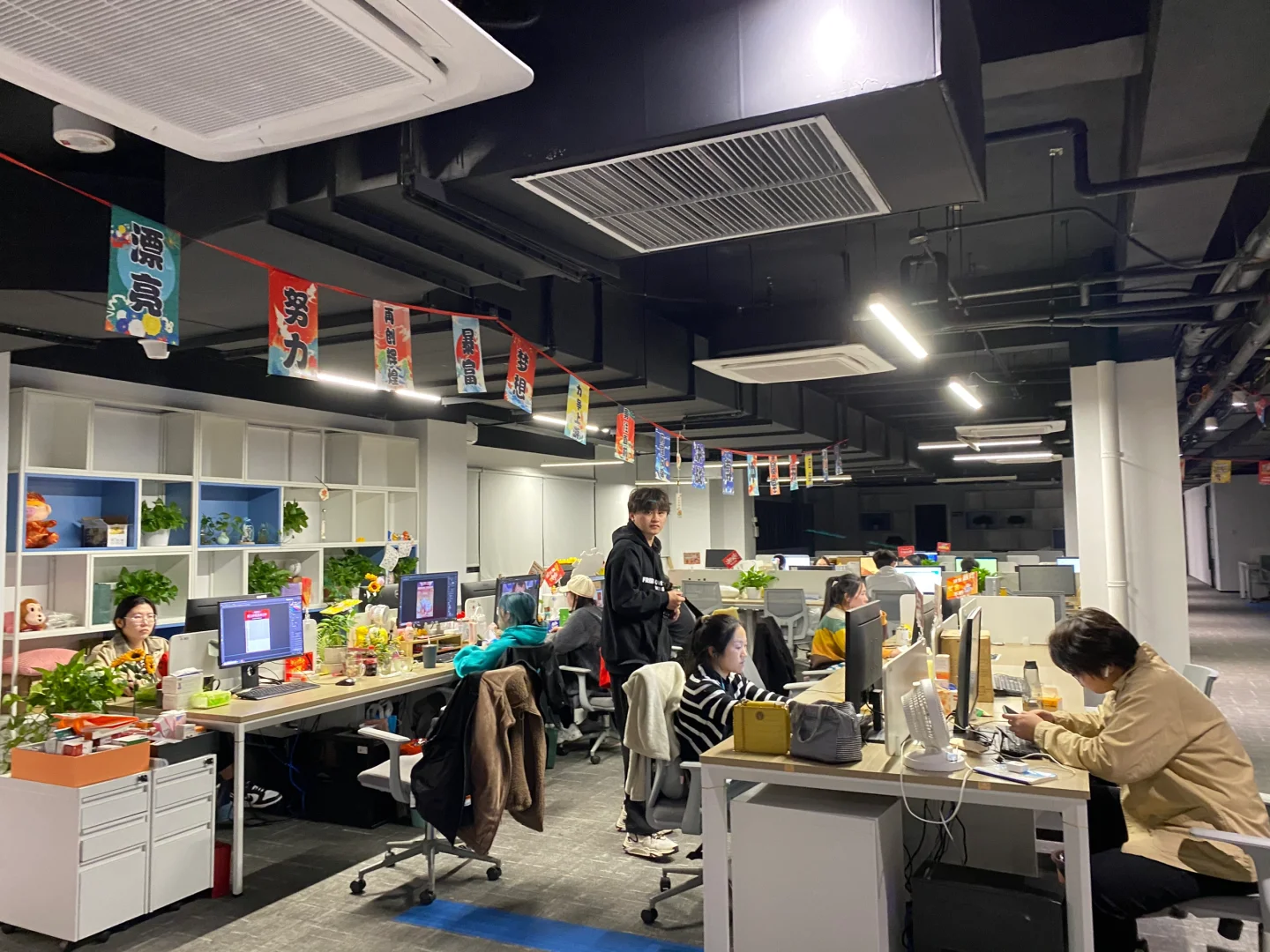 南京普通的电商公司，普通的岗位