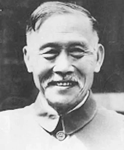 开国大典时站在毛主席身后的人