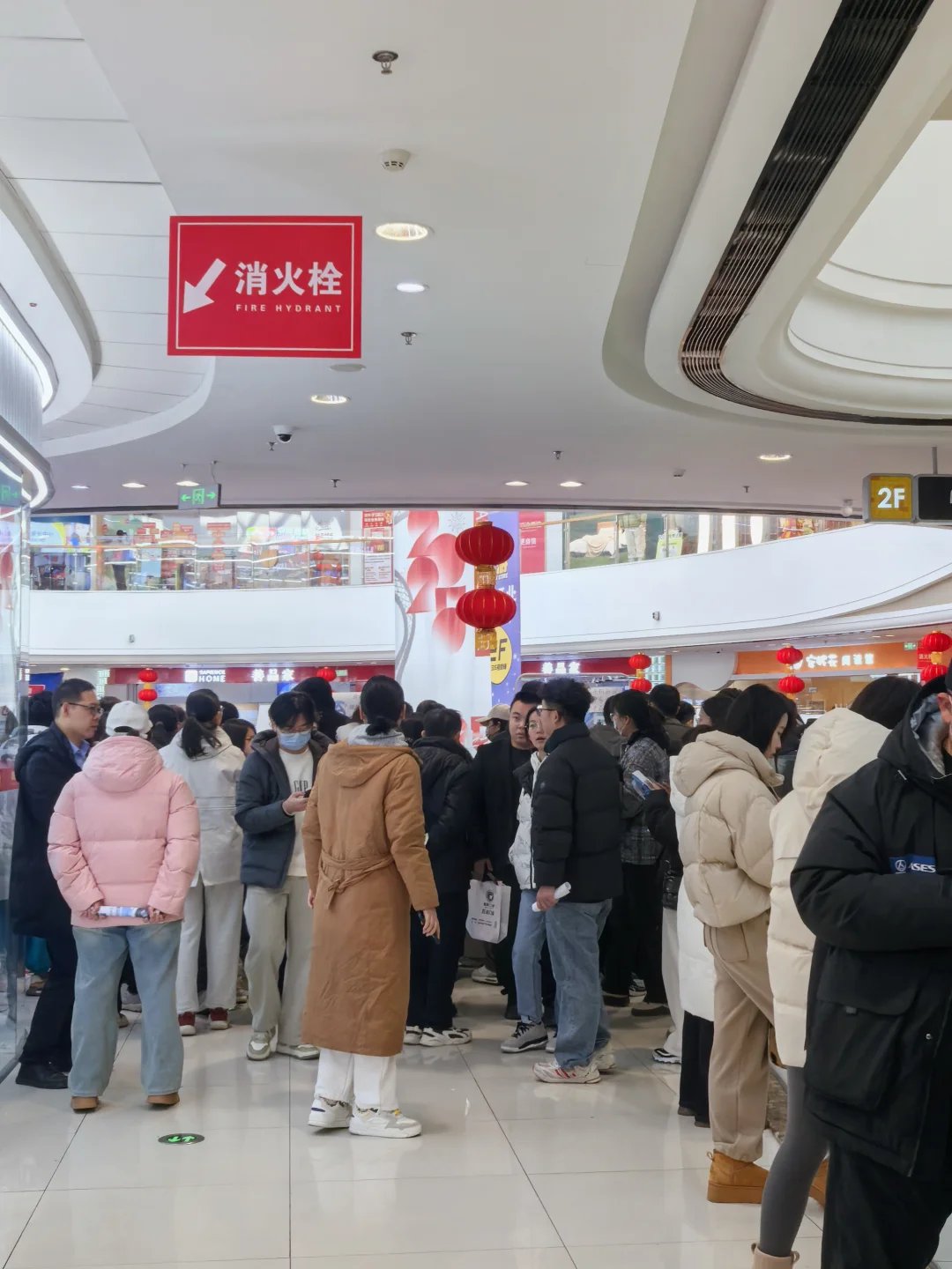 今年就业形势真的这么严峻么？