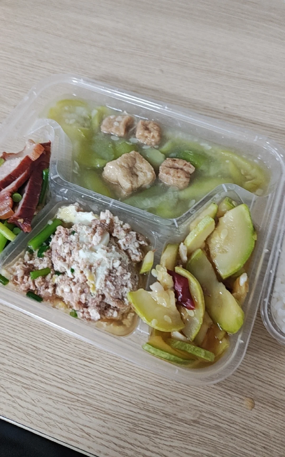 避雷这家公司❌去了就是当冤大头