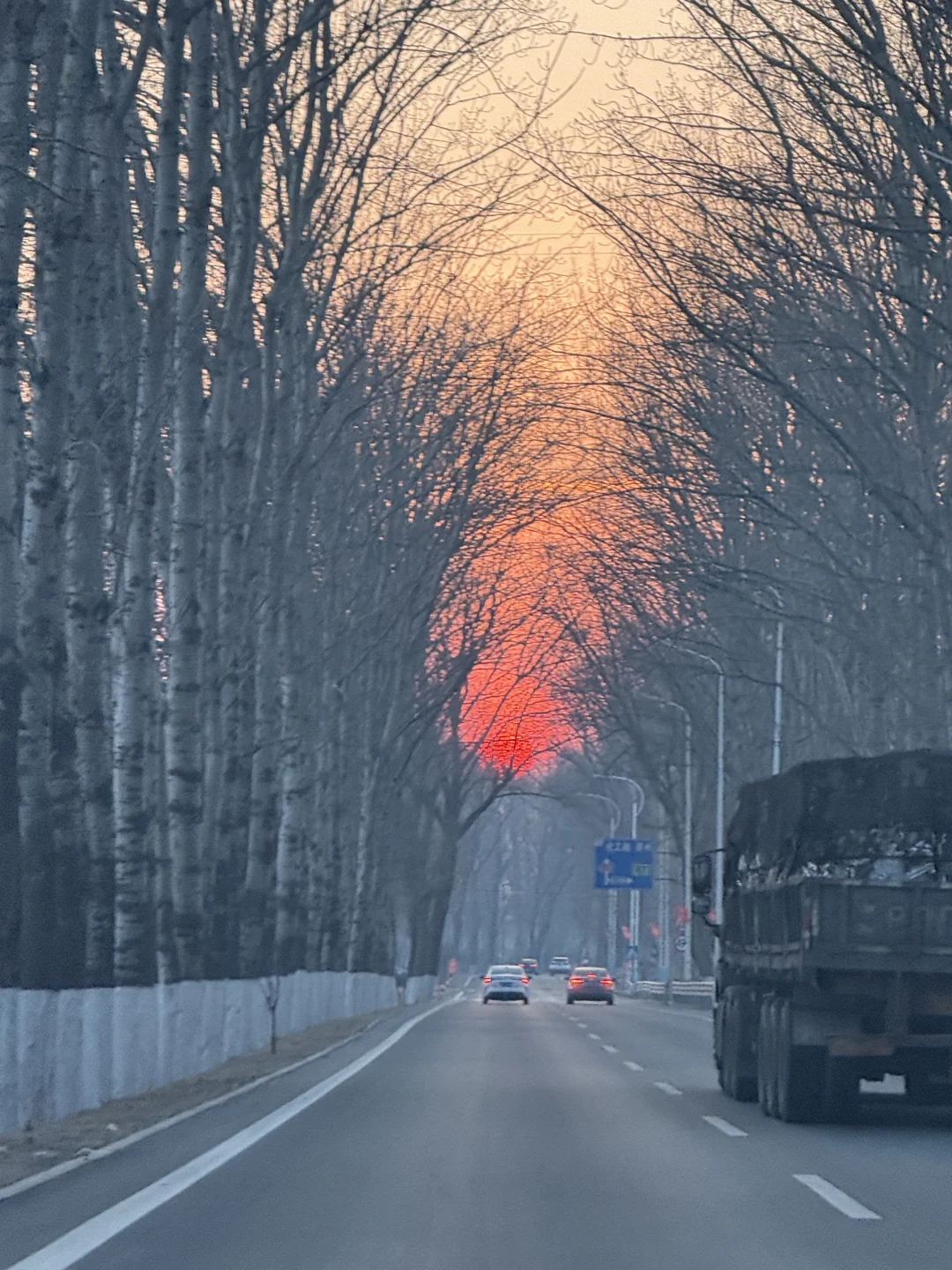 速来！只招一位！！工作稳定！！事少！！