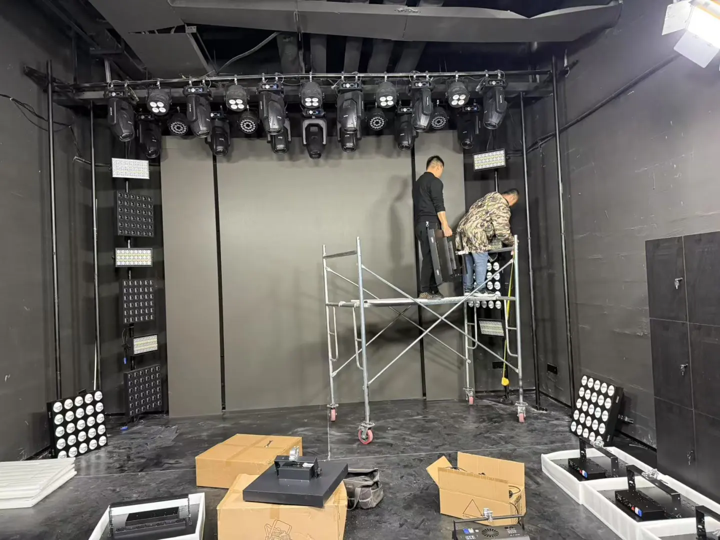 南昌首家最大团播公司即将竣工 广招岗位