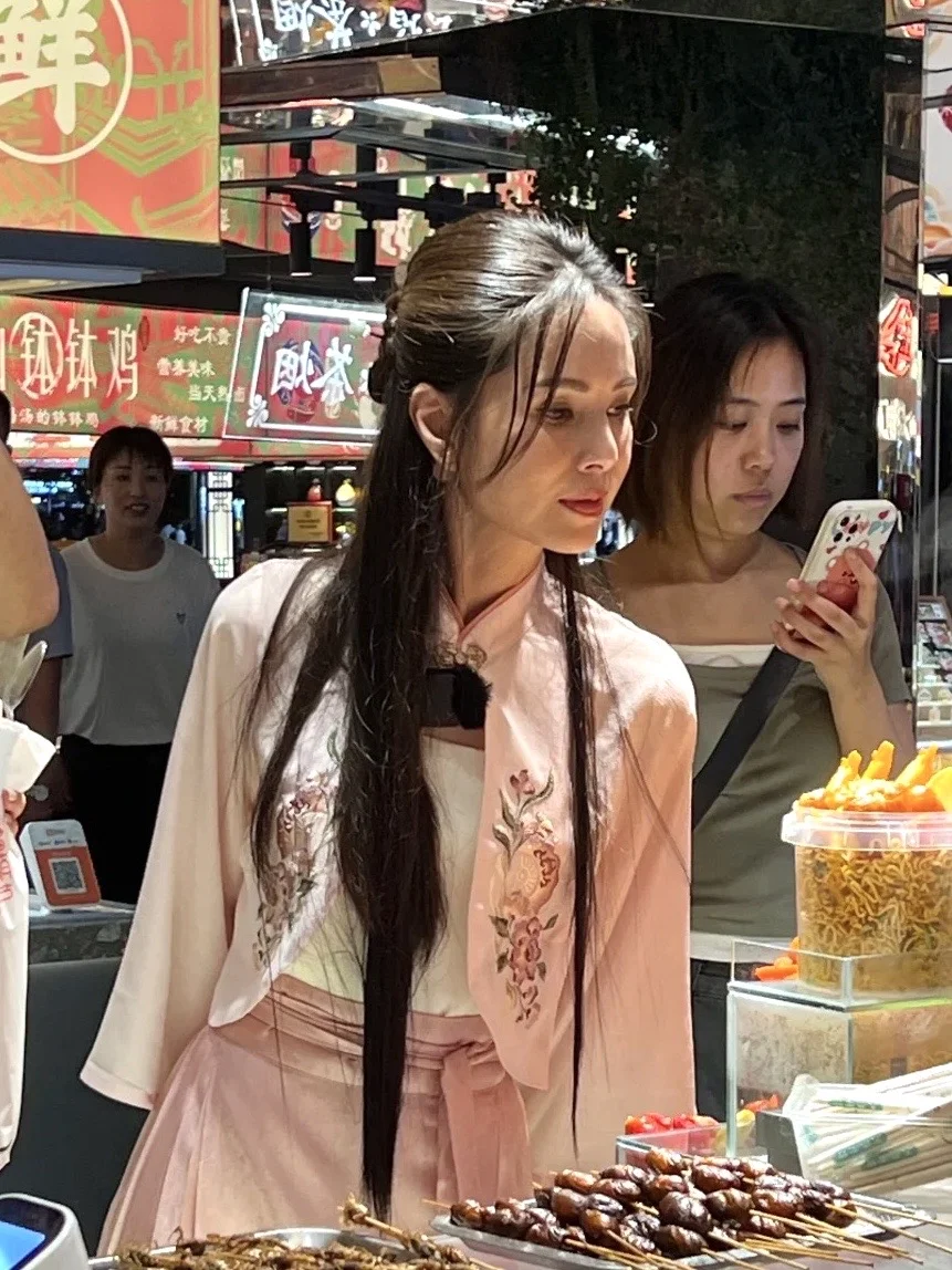 我去...港女这59岁的脸？？