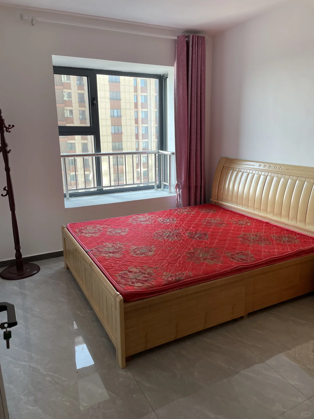 本人房东，寻租客！