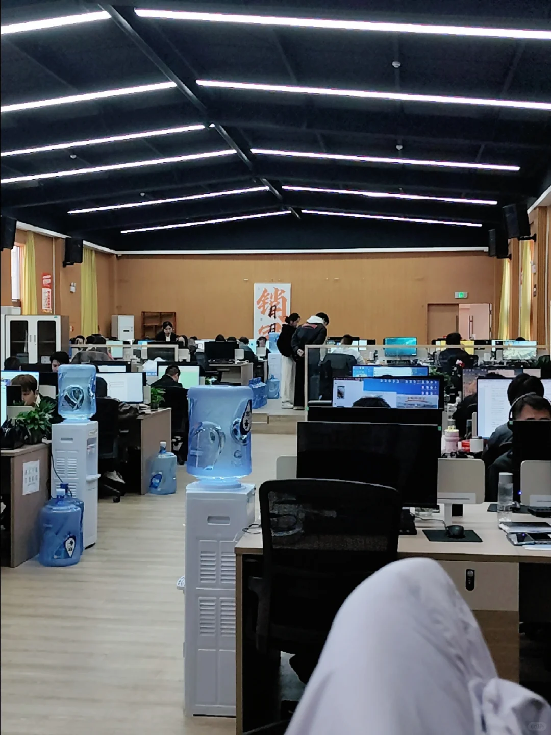 高新区招人了，无责底薪4500接受小白