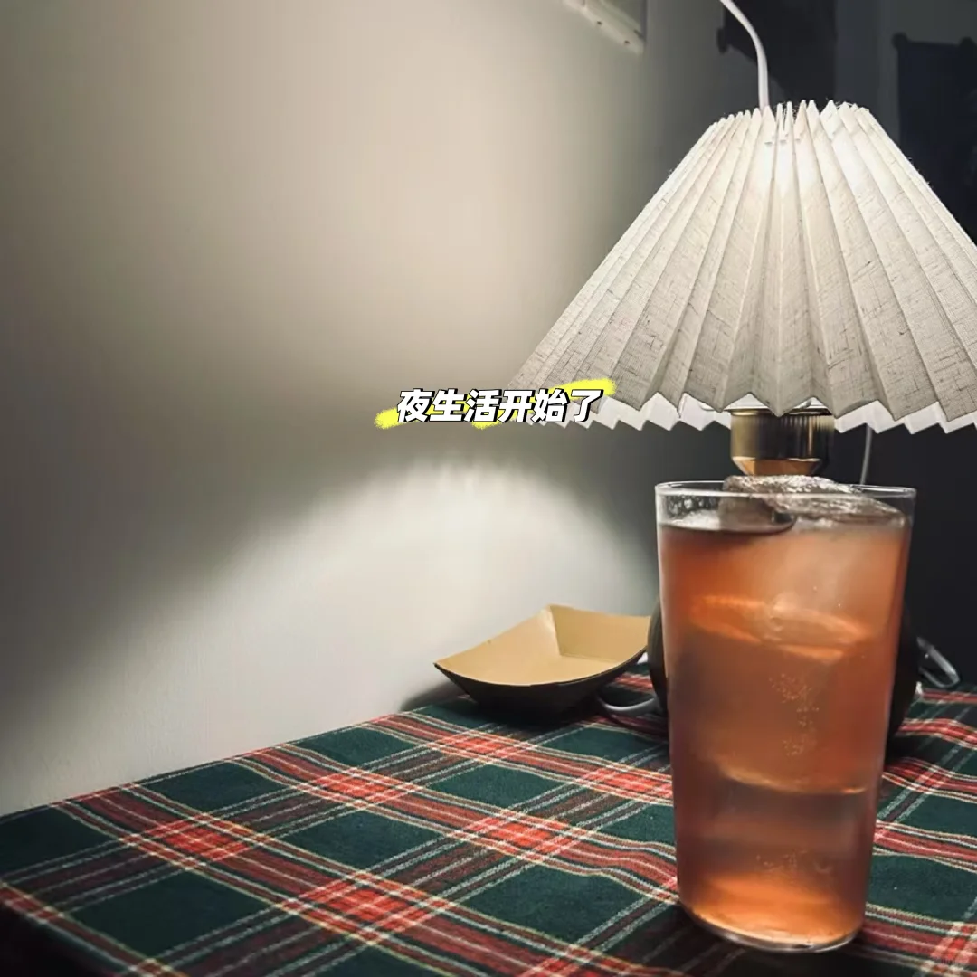 00后在传媒公司招主播的一天