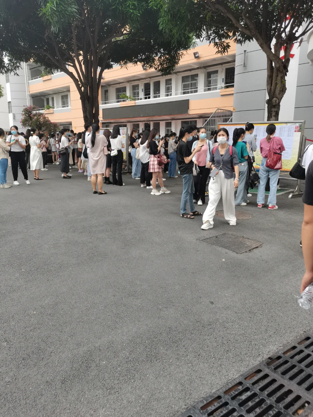 南宁市法院2022年招聘聘用制书记考什么